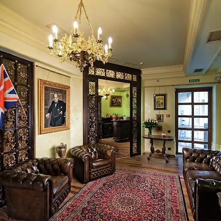British Club 4*