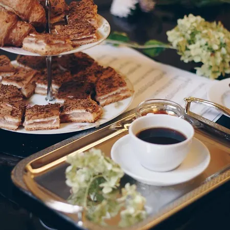 British Club Готель 4*