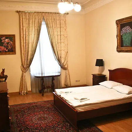 British Club Hotel Leopoli