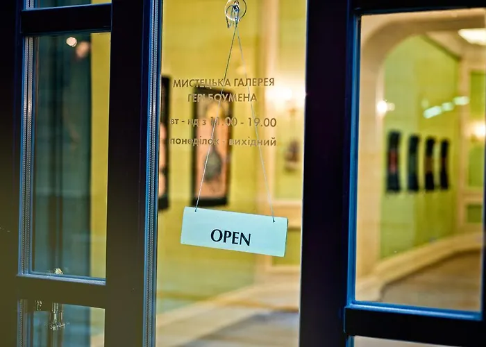 British Club 4* リヴィウ