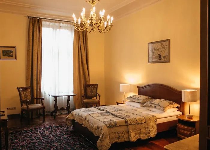 Отель British Club