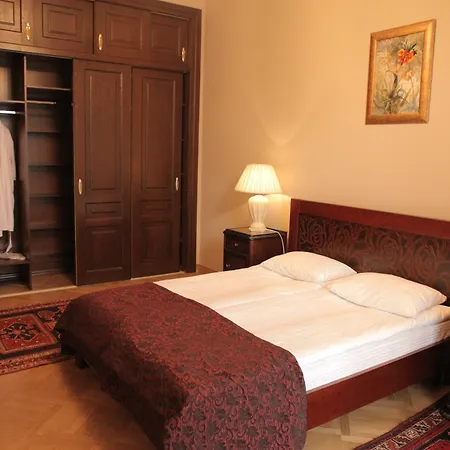 British Club Szálloda Lviv